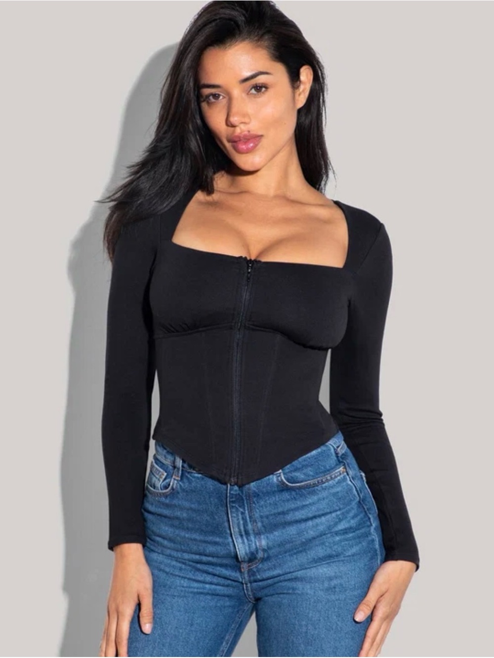 TA3 Corsety Square Neck Long Sleeve Top